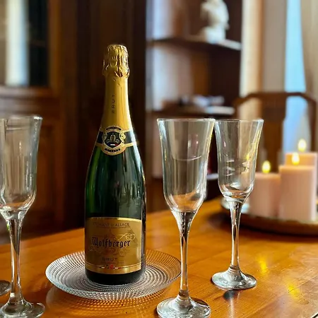 公寓 D'stuba Charm And Comfort In