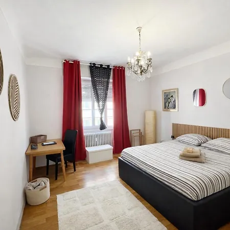 D'stuba Charm And Comfort In Estrasburgo