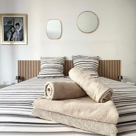 D'stuba Charm And Comfort In Apartment *